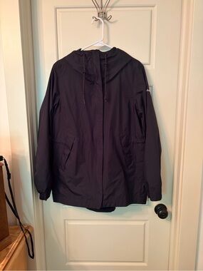 Women’s Columbia Black Hooded Rain Jacket